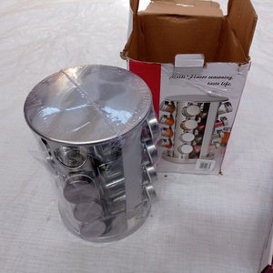 Cuatro piezas: set de especias con 2 frascos rotos + camara wifi + rodillo para pintar + soporte para netbook - imagen 5