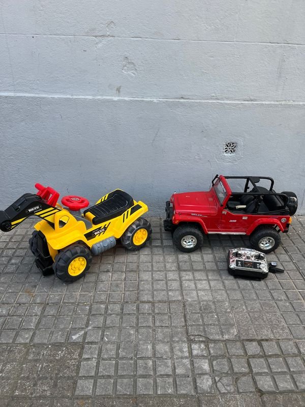 Juguetes a Batería: Jeep Rojo y Camión Amarillo con Control Remoto - imagen 1
