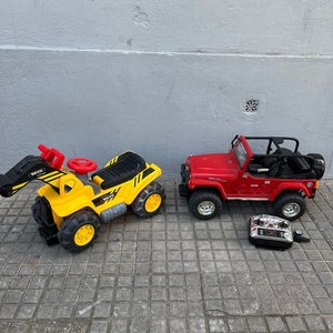 Juguetes a Batería: Jeep Rojo y Camión Amarillo con Control Remoto - imagen 1