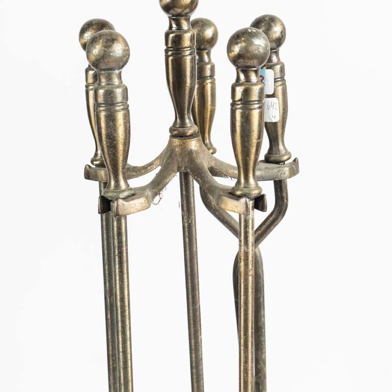 Item 2112443 - Image 1