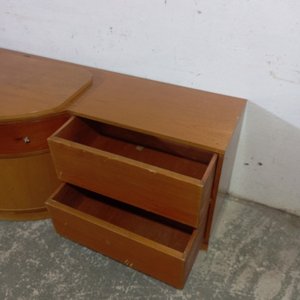 Rack Modular Bajo de Madera con Cuerpo Curvo, 6 Cajones y 2 Puertas - imagen 9