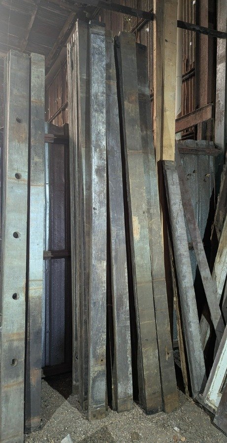 Lote siguiente: Madera de Roble para Construcción