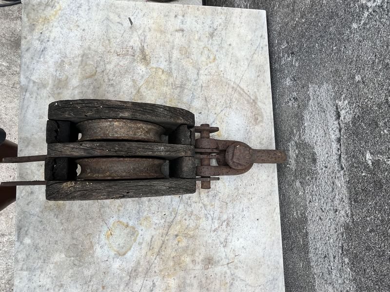 Pateca de hierro y madera para venta - imagen 2