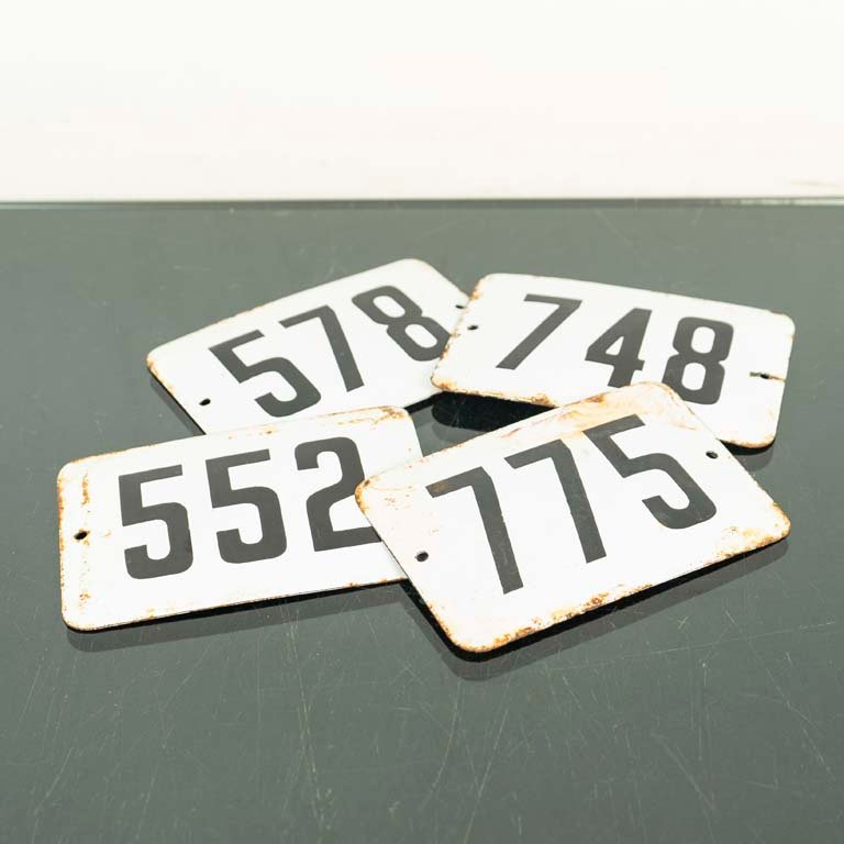 Item 2103981 - Image 0