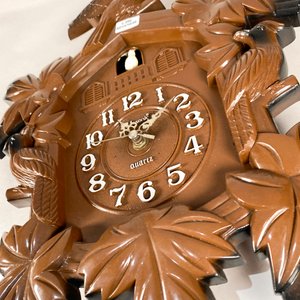 Reloj de Pared Cucu Diseño Hojas y Pájaros en Plástico Marrón - imagen 3