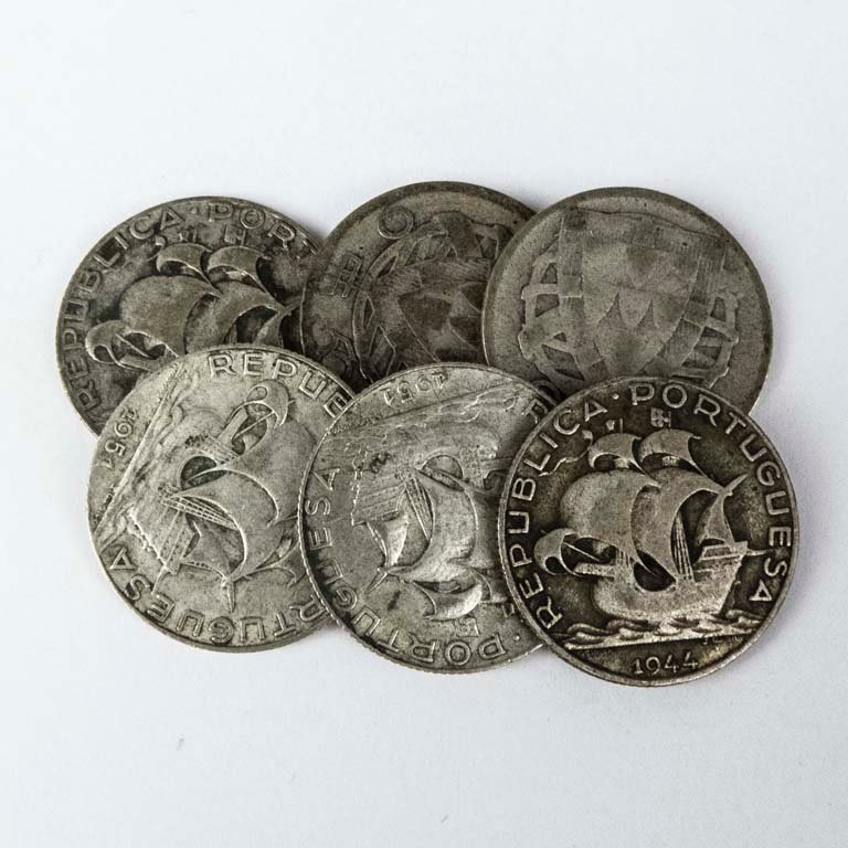 Item 2107999 - Image 0