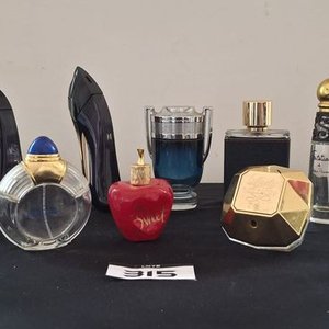 Lote de 10 Frascos de Perfume Vacíos de Colección - imagen 5