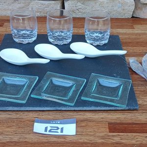 Set de Aperitivo 10 Piezas: Bandeja, 3 Vasos, 3 Platos y 3 Cucharas - imagen 4