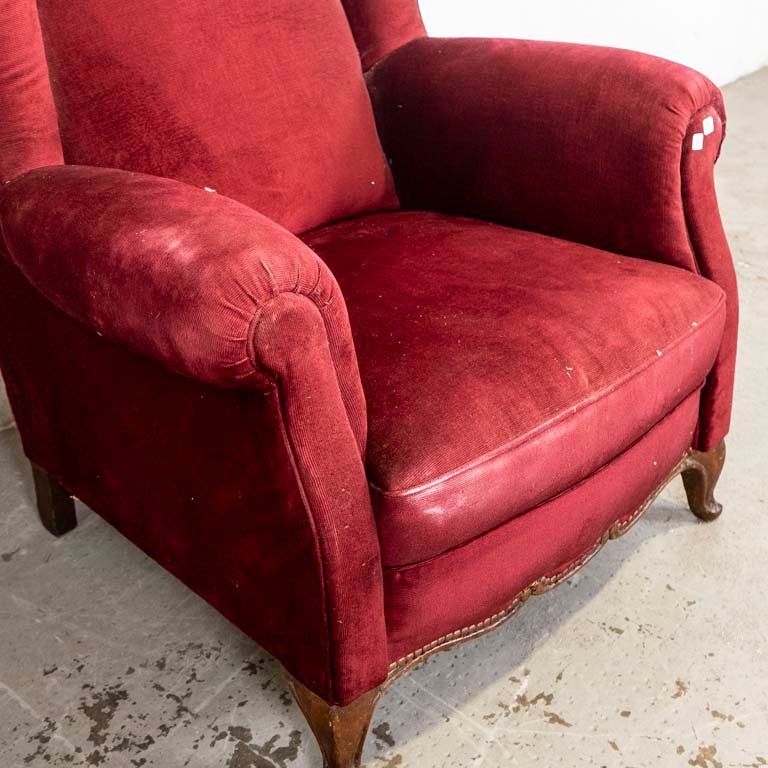 Sillón berger tapizado en pana roja para decorar - imagen 2