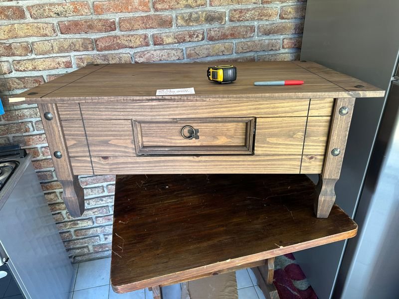 Lote siguiente: Mesa ratona estilo Mexicano para venta