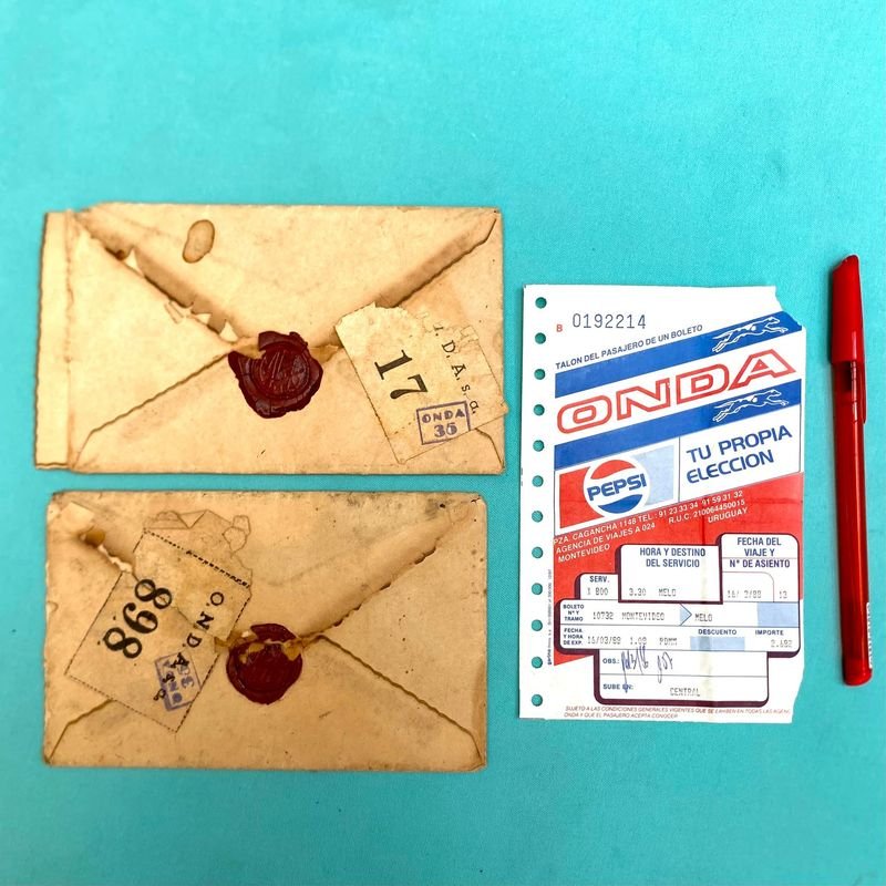 Lote de 3 piezas: Pasaje Onda Pepsi 1989, 2 cartas a Melo con sellos