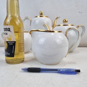 Juego de Servicio de Porcelana Olmos Blanco con Detalles Dorados - 25 Piezas - imagen 12