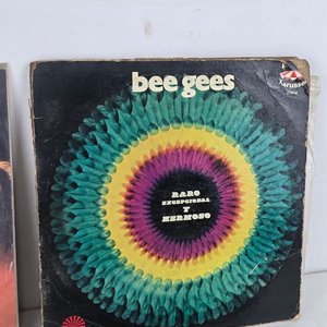 Selección de Vinilos Bee Gees: "Spirits Having Flown" y "Here At Last... Live" - imagen 4