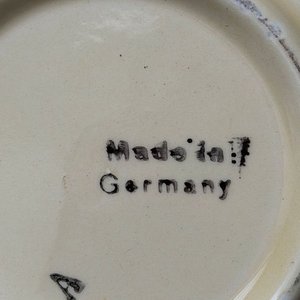 Selección de Loza Inglesa y Alemana con Diversos Motivos - imagen 7