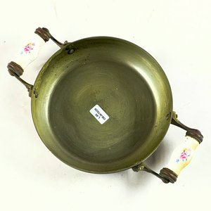 Paellera Antigua de Cobre con Asas de Cerámica Decorada - imagen 2