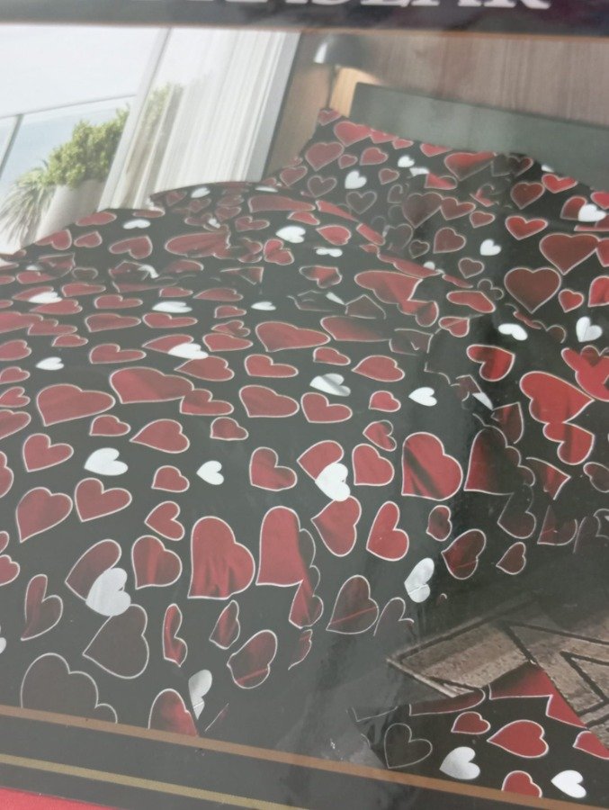 Juego de sabanas corazones rojos - imagen 4