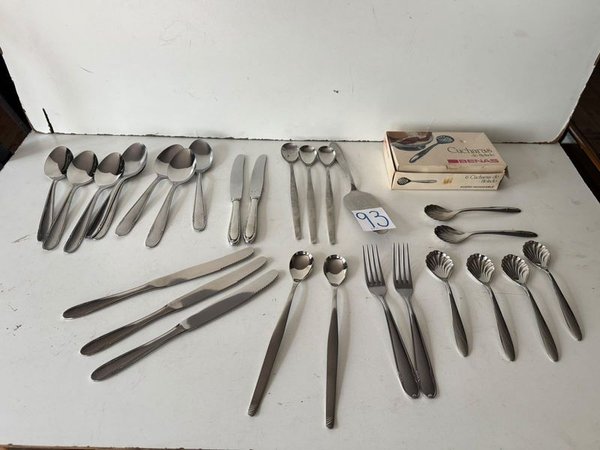 Set de 27 Cubiertos de Acero Inoxidable "Hércules" - imagen 1