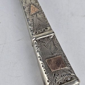 Cuchillo Criollo Franz Wenk con Vaina de Cuero y Detalles en Plata y Oro - imagen 7