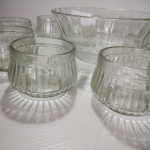 Fuente de Vidrio con 10 Compoteras Individuales - imagen 3