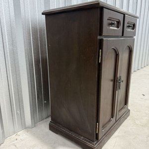 Mueble de Madera Antiguo con 2 Puertas y 2 Cajones - imagen 4