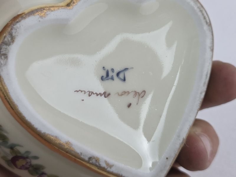 Item 901740 - Image 3