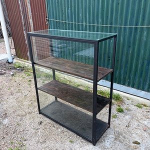 Exhibidor de Hierro, Madera y Vidrio - imagen 4