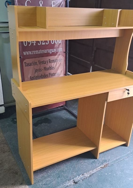 Escritorio de Computadora con Alsada y Cajón - Equipamiento de Oficina - imagen 2