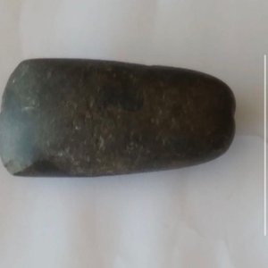 Piedra Tallada para Herramienta o Punta de Flecha - Pieza Única - imagen 2