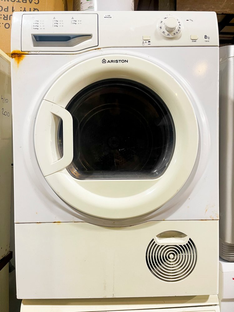 Lote anterior: Lavadora y horno Ariston en venta