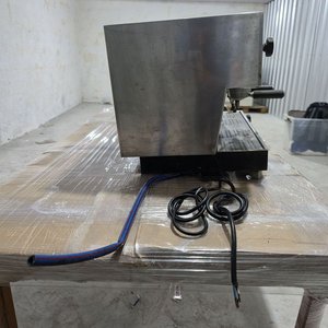 Máquina de Café Profesional Latina Veigal Usada - imagen 7