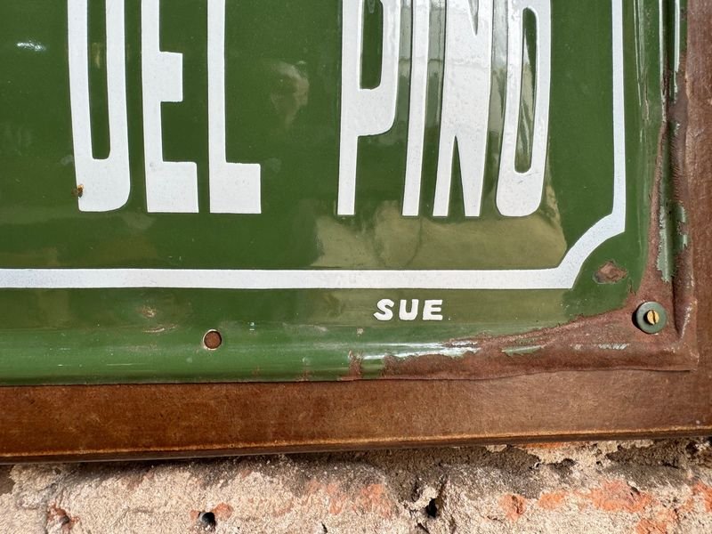 Item 877801 - Image 1