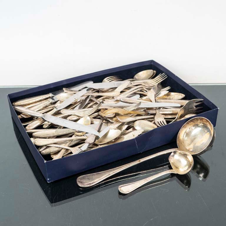 Item 2106477 - Image 0