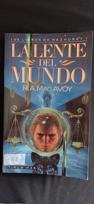 La Lente del Mundo: Novela de Fantasía de R.A. MacAvoy - imagen 1