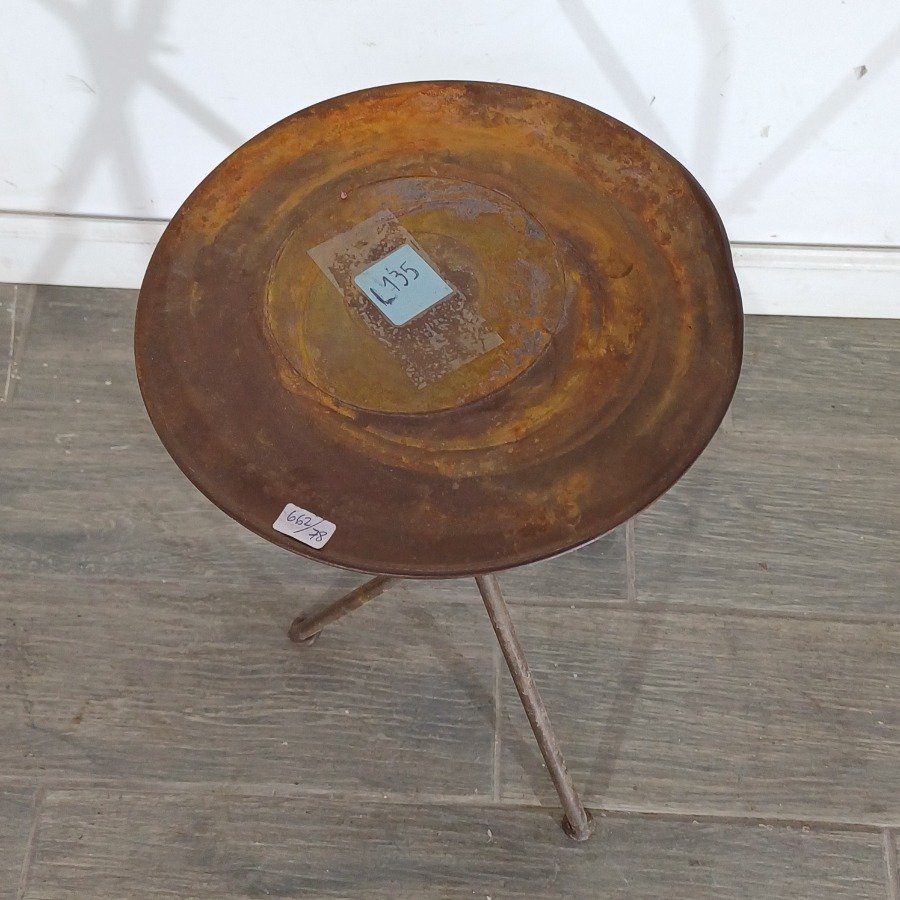 Mesa plegable en chapa metálica - imagen 3