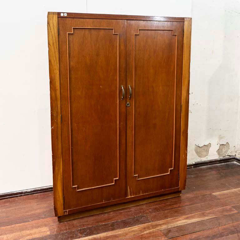 Item 2106710 - Image 0