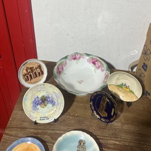 Lote siguiente: Fuente y Platillos Decorativos Bavaria