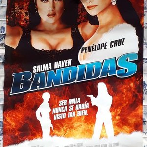 Lote anterior: Poster Original "Bandidas" con Salma Hayek y Penélope Cruz (2006)