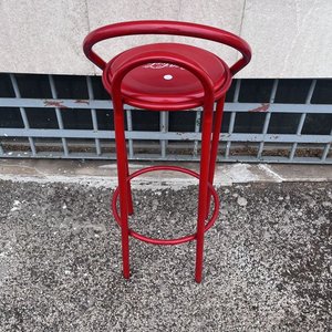 Banqueta Alta Roja Coca-Cola con Respaldo - Caño y Chapa - imagen 3