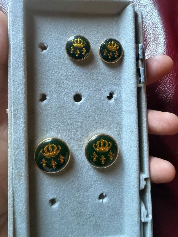 Item 895948 - Image 0