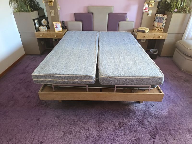 Item 879109 - Image 0