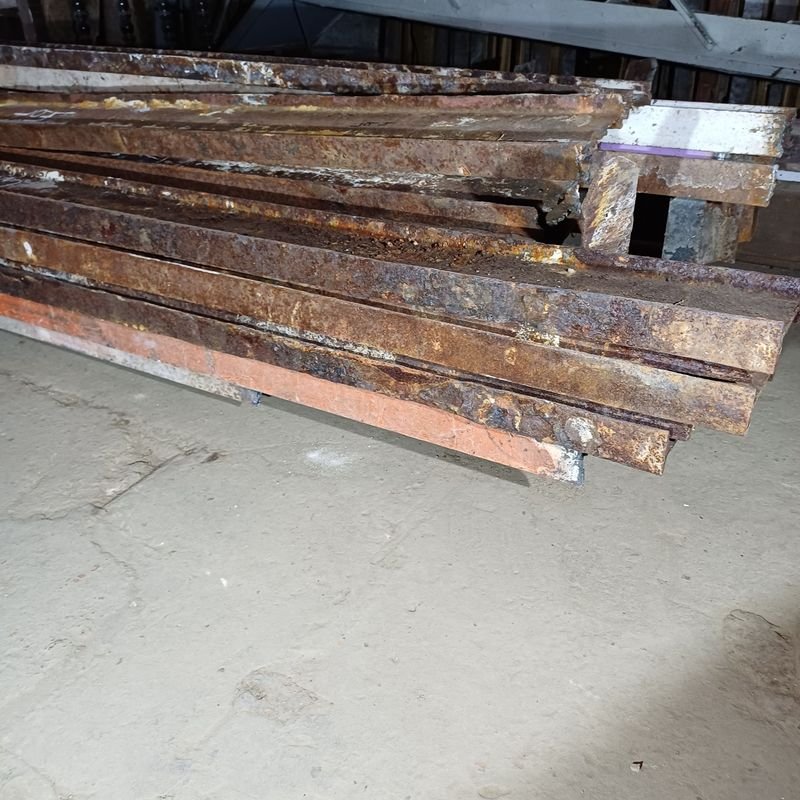Vigas de hierro para construcción - imagen 2