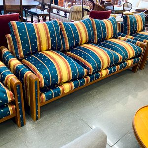 Juego de Sillones y Sofá Estilo Retro con Tapizado Rayado - imagen 1