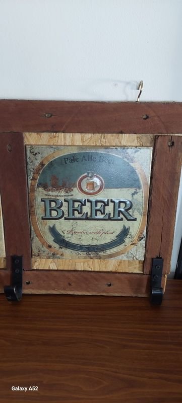 Perchero en madera y chapa para cerveza - imagen 4