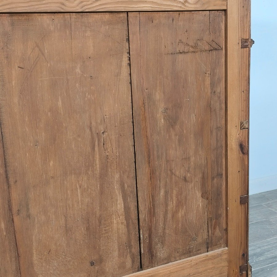 Muebles de Madera con Tapas de Mármol y Decoración Orfebre - imagen 16