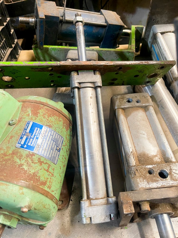 Item 501845 - Image 3