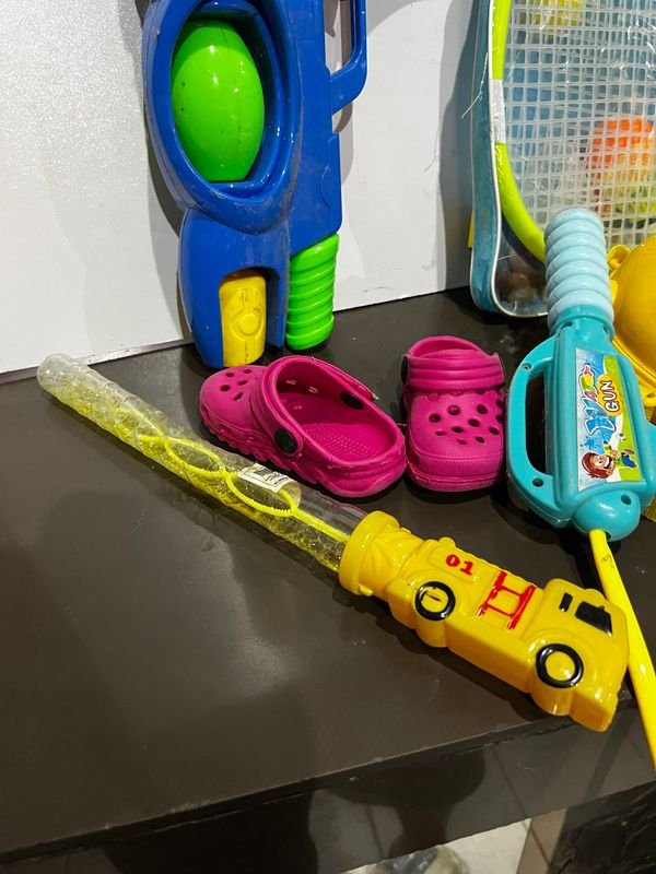 Juguetes para niños: agua, tenis y burbujas - imagen 5