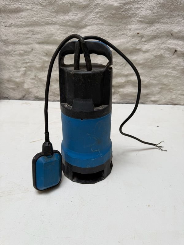 Item 878557 - Image 1