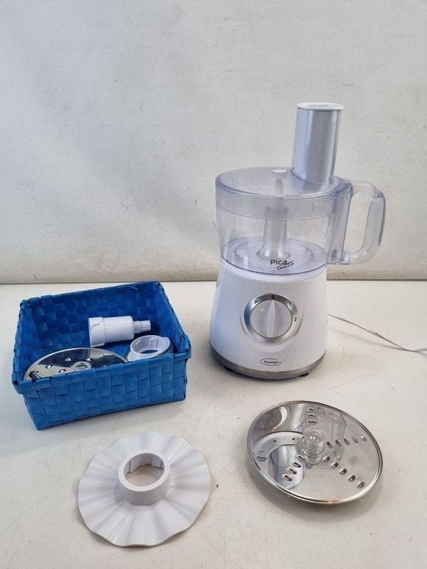 L 284 - 1 Juego - Practica procesadora de alimentos marca Kassel 'Pica Tutto' con accesorios (Funciona)