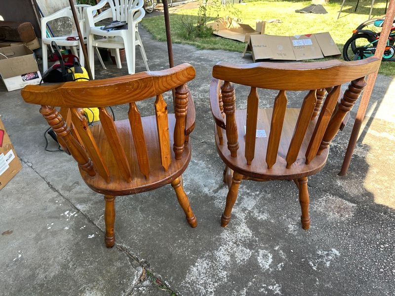 2 sillas madera macisas impecables estado - imagen 6