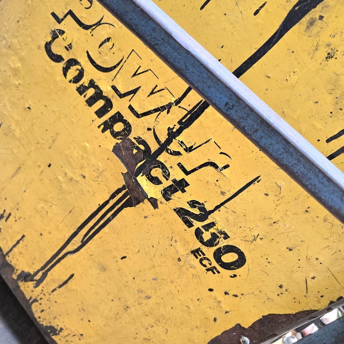 Item lote-65-soldadora-mig-esab-power-compact-250-ecf - Image 3